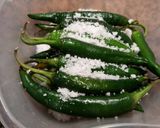 Foto del paso 3 de la receta Como preparar nuestras propias guindillas en vinagre