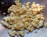 Foto langkah ke 5 dari resep Kwetiaw goreng.