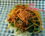 Foto langkah ke 3 dari resep Indonesia Healthy Vegetable Salad with peanut sauce dressing.