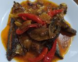 Foto langkah ke 3 dari resep Oseng sarden + cue keranjang.
