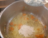 Foto del paso 3 de la receta: Pollo a la cerveza en olla express