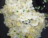 Foto langkah ke 2 dari resep Nasi Goreng Karakter.