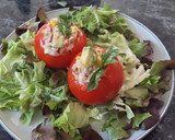 Foto del paso 5 de la receta: Tomates Rellenos con Atún y algo más..