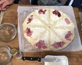 Foto del passaggio 1 della ricetta Cornetti di sfogliaDolci o salati?