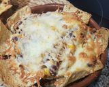 Foto del paso 3 de la receta: Nachos 🇲🇽 con chili picantón 🌶