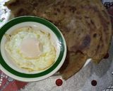 A picture of step 5 of Ginger Garlic paratha.