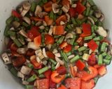 A picture of step 1 of Vegan paella.
