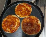 ભાખરી પીઝા (Bhakri Pizza Recipe In Gujarati) રેસીપી સ્ટેપ2ફોટો