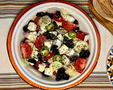 Une image de l'étape 3 de Salade grecque.
