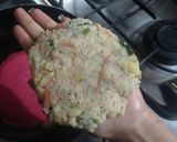 A picture of step 14 of Colourful Suji sandvich.