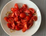 Foto del passaggio 1 della ricetta Paccheri ai pomodorini e rucola