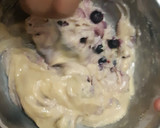 Foto langkah ke 4 dari resep Blueberry Muffin.