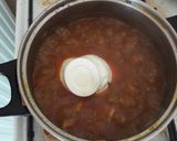 Tejfölös csirkepörkölt tésztával recept fázis 5 fotója