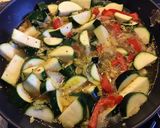 Une image de l'étape 6 de Poivrons courgettes et chou kale à la moutarde à l'ancienne et curry.