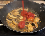 Foto del paso 3 de la receta: Rape con champiñones