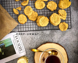A picture of step 4 of Butter Cookies.
