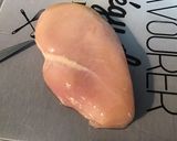 Une image de l'étape 2 de Poulet au curry,poivrons tricolores et pruneaux.