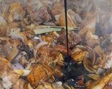 Gambar langkah 3 resipi Kambing kicap pedas.