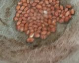 A picture of step 1 of Sukhi Bhel.