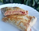 A picture of step 2 of Pizza Burrito🍕.