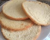 A picture of step 4 of Pineapple cake.