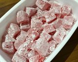 Foto langkah ke 7 dari resep Lokum/Turkish Delight tanpa Cream of Tartar.