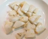 Foto del paso 3 de la receta: Guiso de Sepia con Albóndigas a la Catalana