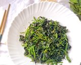 Foto langkah ke 4 dari resep 247. Sigeumchi Namul (Spinach Korean Side Dish 5 menit).