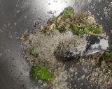 A picture of step 4 of Dessicated coconut rice.