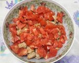 Pas rețetă Salată cu brânzică și pâine 2 fotografie