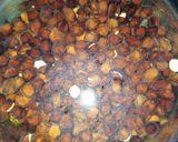 A picture of step 1 of Masala Chickpeas.