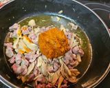 Foto del paso 3 de la receta: Arroz con mollejas y setas