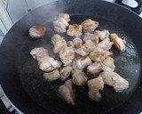 Foto del paso 1 de la receta: Arroz con pollo y garbanzos