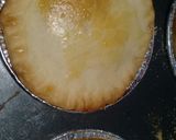 A picture of step 7 of Chicken Peri-Peri Pies.