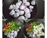 A picture of step 6 of Dhaba Style Kadhai Paneer.