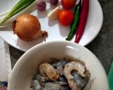 Foto langkah ke 1 dari resep Udang Mentega Praktis.