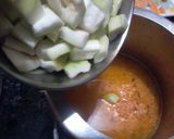 A picture of step 2 of Masoor Dal and Bottle Gourd with Onion-Tomato Tadka.