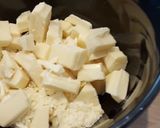 Une image de l'étape 1 de Chocolats fourrés chocolat blanc cœur noisette Pralines en Bel.