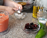 Foto del paso 6 de la receta: Gazpacho de Cerezas con Queso fresco de Cabra