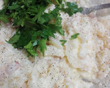 Foto del paso 5 de la receta: Patatas rellenas de gambas