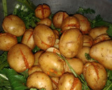માટલા ઊંધિયું (ઊંબાડિયું) (Ubadiyu Recipe in Gujarati) રેસીપી સ્ટેપ3ફોટો