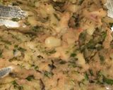 A picture of step 4 of Aloo paratha.