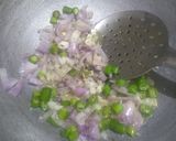 A picture of step 2 of Spicy Garlic potato with Mathari.
