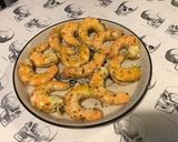 Une image de l'étape 8 de Crevettes sauvages marinées épices,agrumes et origan.
