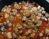 Foto del paso 8 de la receta: Cabrillas en tomate fáciles