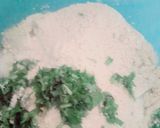 A picture of step 2 of Qeema pakore.