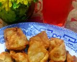 A picture of step 4 of Wonton.