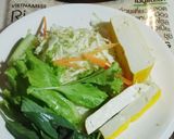 รูปขั้นตอนการทำที่ 1 ของ สลัดโรลผักสดเต้าหู้เหลือง