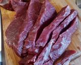 Sült marhacomb hagymaágyon🐃🕚✨ recept fázis 2 fotója
