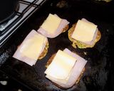 Foto del paso 9 de la receta: San Jacobos de brócolis - tortillitas saludables a la plancha